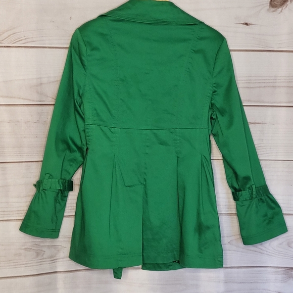 Lisa International, Women's Green Spring Coat - Picture 2 of 2